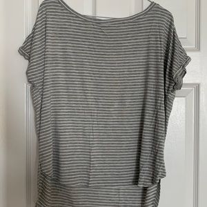NWOT gray and white stripe t